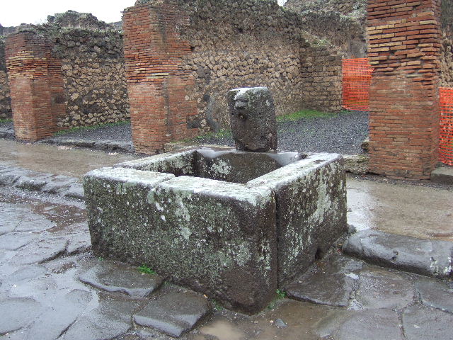 Fountain outside VII.14.13 and VII.14.14 on Via dell’Abbondanza, Pompeii. 1975. Photo by Stanley A. Jashemski.
Source: The Wilhelmina and Stanley A. Jashemski archive in the University of Maryland Library, Special Collections (See collection page) and made available under the Creative Commons Attribution-Non Commercial License v.4. See Licence and use details. J75f0373