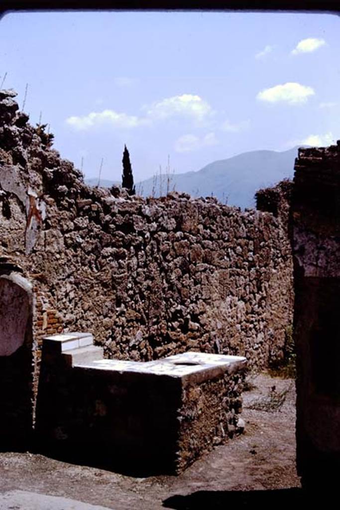I.3.22 Pompeii. 1966. Looking south-east towards entrance of bar-room. Photo by Stanley A. Jashemski.
Source: The Wilhelmina and Stanley A. Jashemski archive in the University of Maryland Library, Special Collections (See collection page) and made available under the Creative Commons Attribution-Non Commercial License v.4. See Licence and use details.
J66f0218

