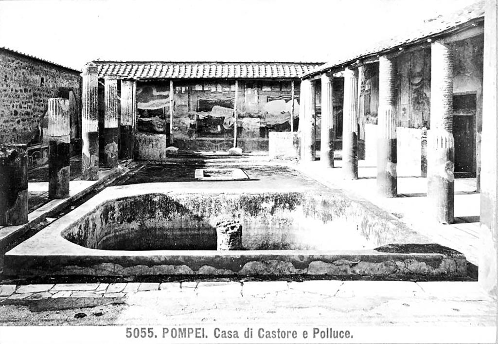 VI.9.6 Pompeii. Peristyle with large basin and fountain. Looking west.
C. 1870 photo by Giacomo Brogi. 5055 POMPEI. Casa di Castore e Polluce. Photo courtesy of Rick Bauer.
