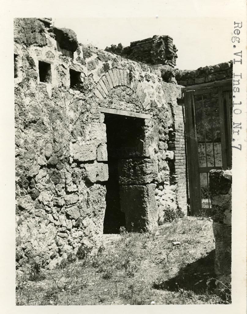 VI.10.7 Pompeii. Pre-1937-39. 
Room 16, looking east towards rear entrance doorway at VI.10.16, and one of the doorways on the north side below room 11.  
Photo courtesy of American Academy in Rome, Photographic Archive.  Warsher collection no. 1782.
