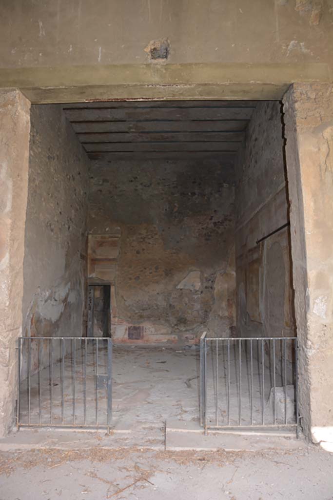 VI.11.10 Pompeii. October 2017. Room 40, looking north through doorway.
Foto Annette Haug, ERC Grant 681269 DCOR
