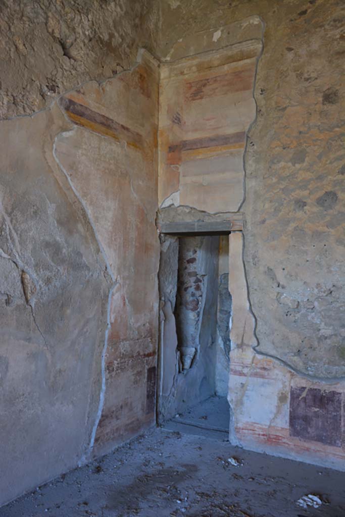 VI.11.10 Pompeii. December 2017. Room 40, doorway into room 41 in north-west corner.
Foto Annette Haug, ERC Grant 681269 DCOR
