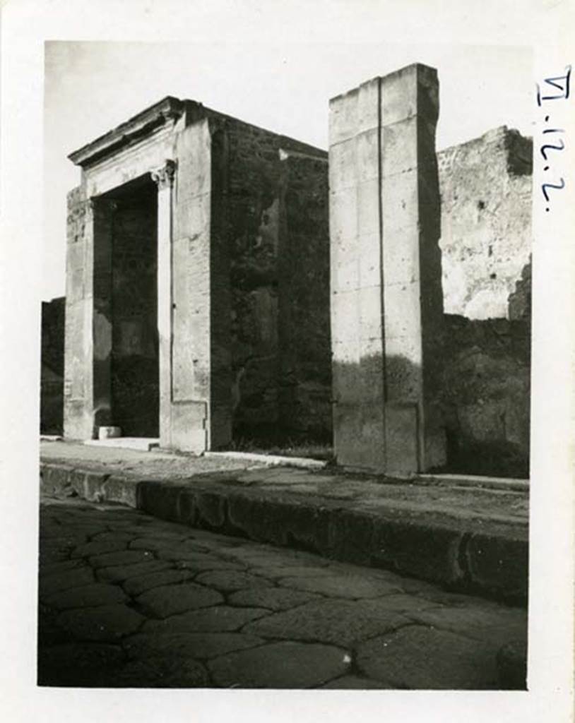 VI.12.2 Pompeii. pre-1937-39. Looking north-west on Via della Fortuna towards the entrance doorway. Photo courtesy of American Academy in Rome, Photographic Archive.  Warsher collection no. 1415b
