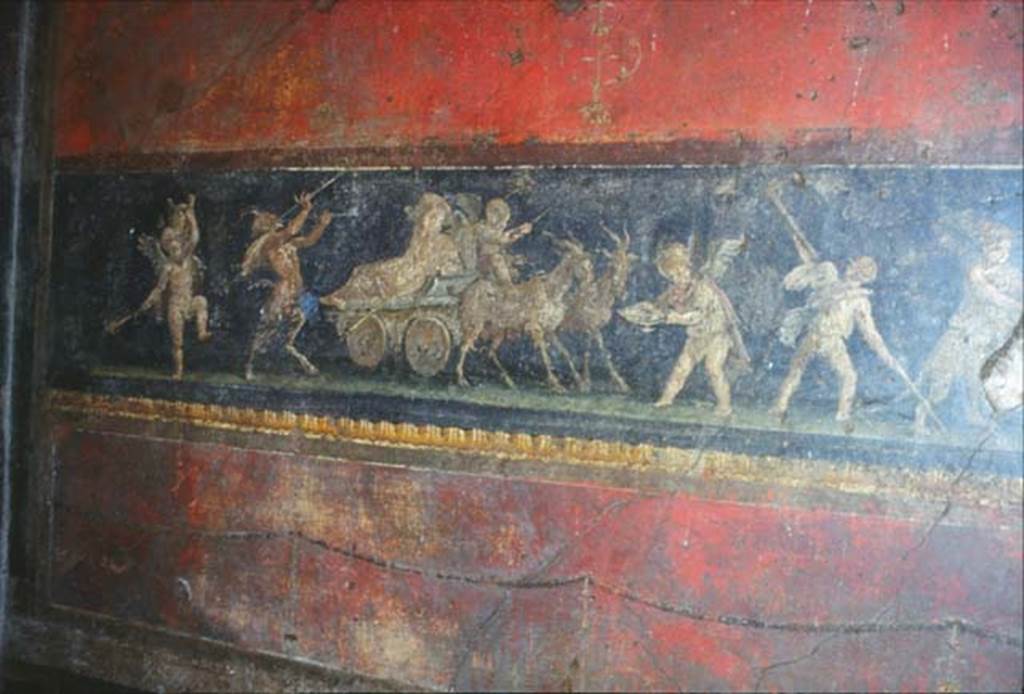 VI.15.1 Pompeii. October 1992. 
North wall in north-west corner with painting of cupids celebrating a festival in honour of Bacchus.
Photo by Louis Méric courtesy of Jean-Jacques Méric.
