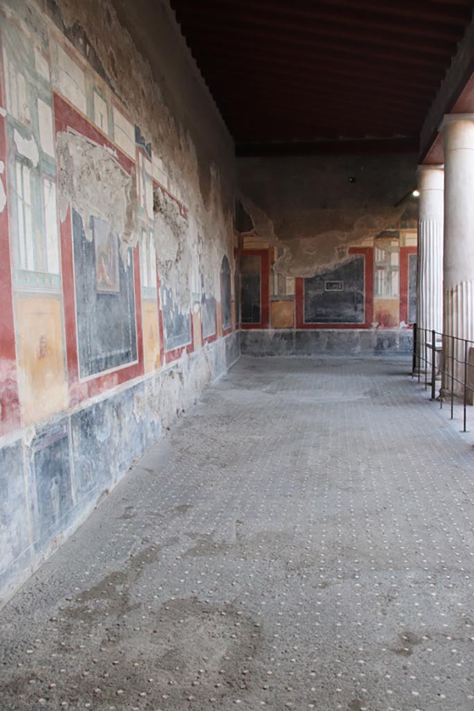 VI.15.1 Pompeii. October 2023. Looking west along south portico. Photo courtesy of Klaus Heese.
