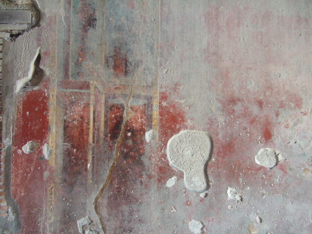 VII.1.8 Pompeii. September 2005. Detail of stucco ceiling in vestibule 1.