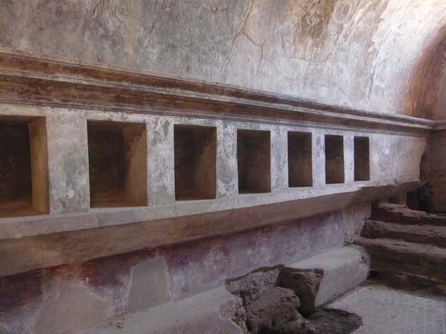 VII.1.8 Pompeii. December 2007. Niches for clothing on north side of women’s changing room 11.