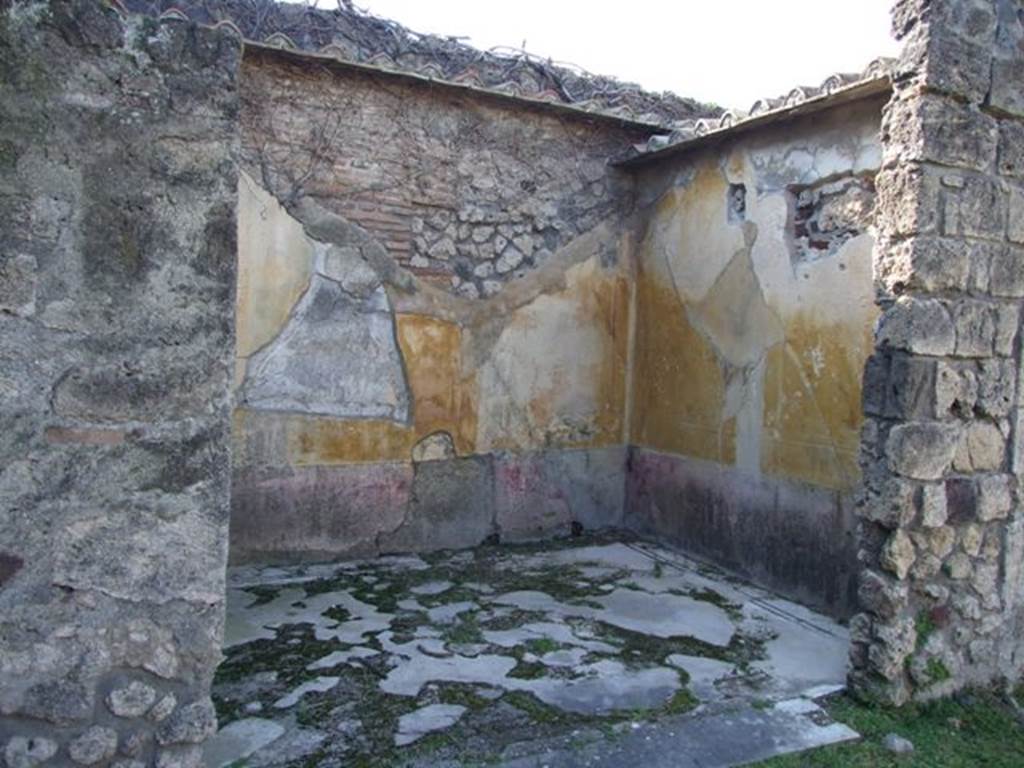 VII.4.31 Pompeii.  March 2009.  Entrance to Room 15.