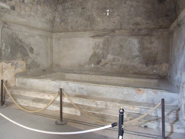 VII.5.24 Pompeii. Caldarium (39), steps to hot bath (42). Photographed 1970-79 by Günther Einhorn, picture courtesy of his son Ralf Einhorn.