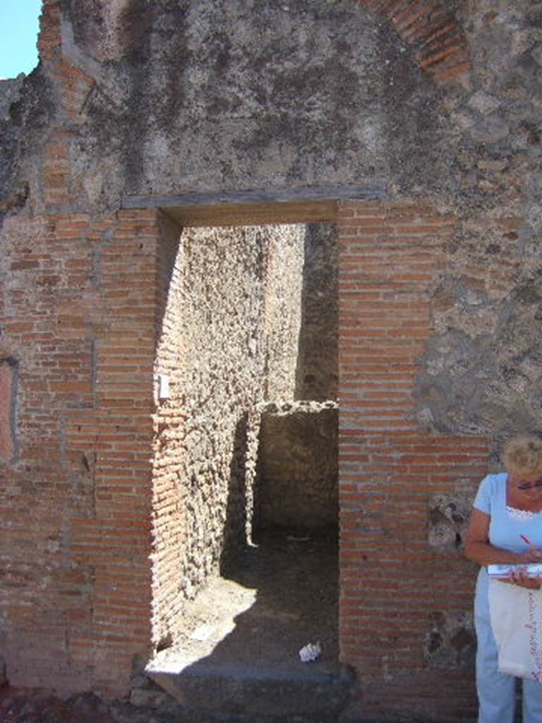 VII.9.13 Pompeii. September 2005. Entrance doorway of steps to upper floor.