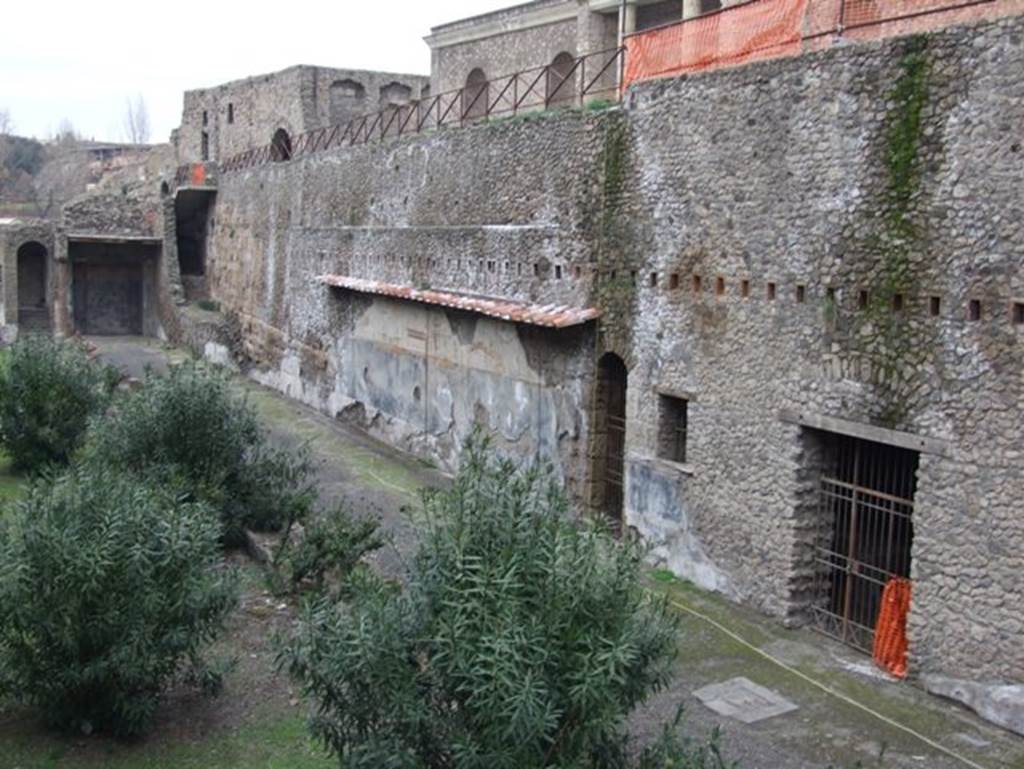 VIII.1.a Pompeii. December 2007. Side of the portico, looking north-east.  