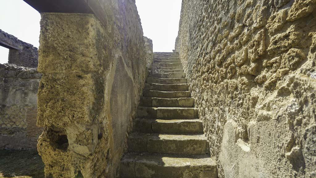 VIII.3.10 Pompeii. August 2021. Steps to upper apartment, looking south. Photo courtesy of Robert Hanson.