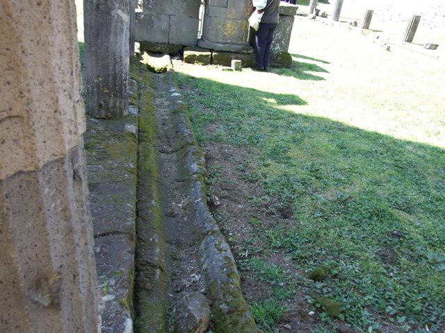 VIII.7.29 Pompeii. March 2009. Large dressing room at West end. Looking south west.