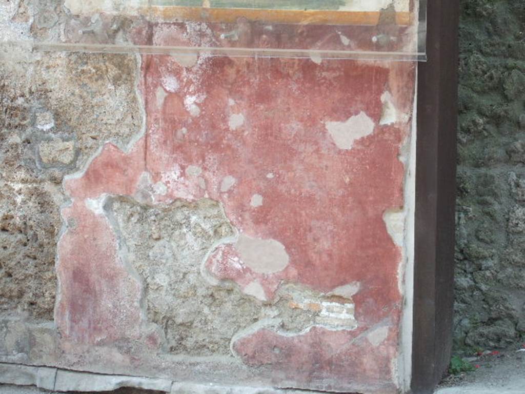 IX.7.1 Pompeii. May 2006. Painted plaster below painting of Venus Pompeiana. 