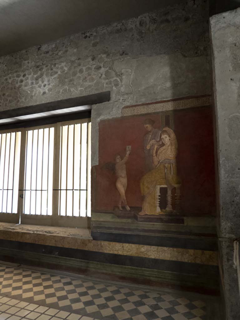 Villa of Mysteries, Pompeii. September 2017. Room 5, detail from south wall at west end.
Foto Annette Haug, ERC Grant 681269 DÉCOR.
