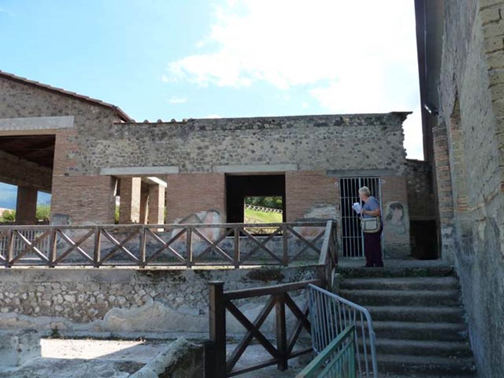 Stabiae, Villa Arianna, September 2015. Looking south towards the rooms at the top of the stairs, rooms A, D, E, F and G.