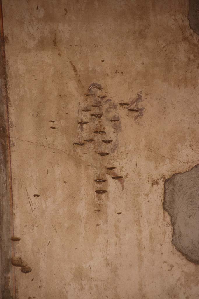 Stabiae, Villa Arianna, October 2020. 
Room 12, detail of figure at centre of south wall at west end. Photo courtesy of Klaus Heese.
