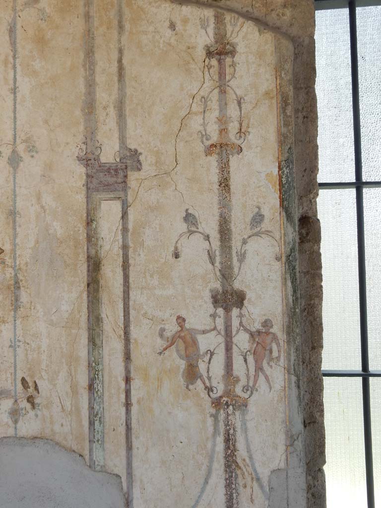 Stabiae, Villa Arianna, June 2019. 
Room 12, decoration from south end of west wall. Photo courtesy of Buzz Ferebee.
