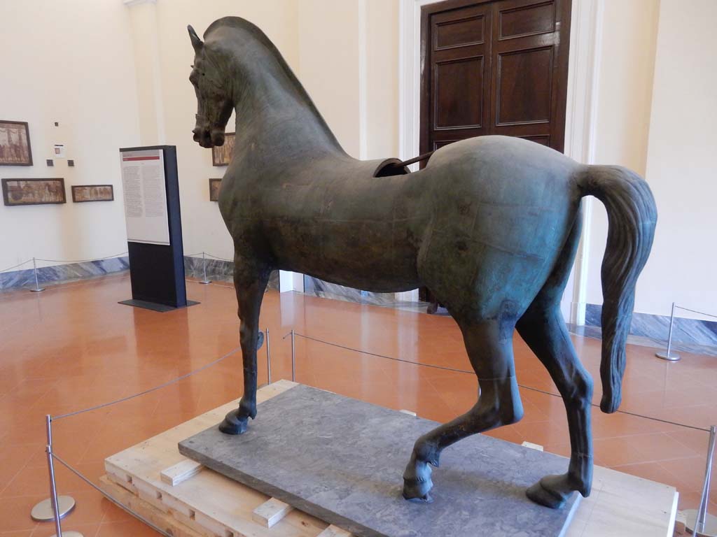 Arch of Caligula, Pompeii. June 2019. Detail of bronze horse. 
Now in Naples Archaeological Museum. Photo courtesy of Buzz Ferebee.
