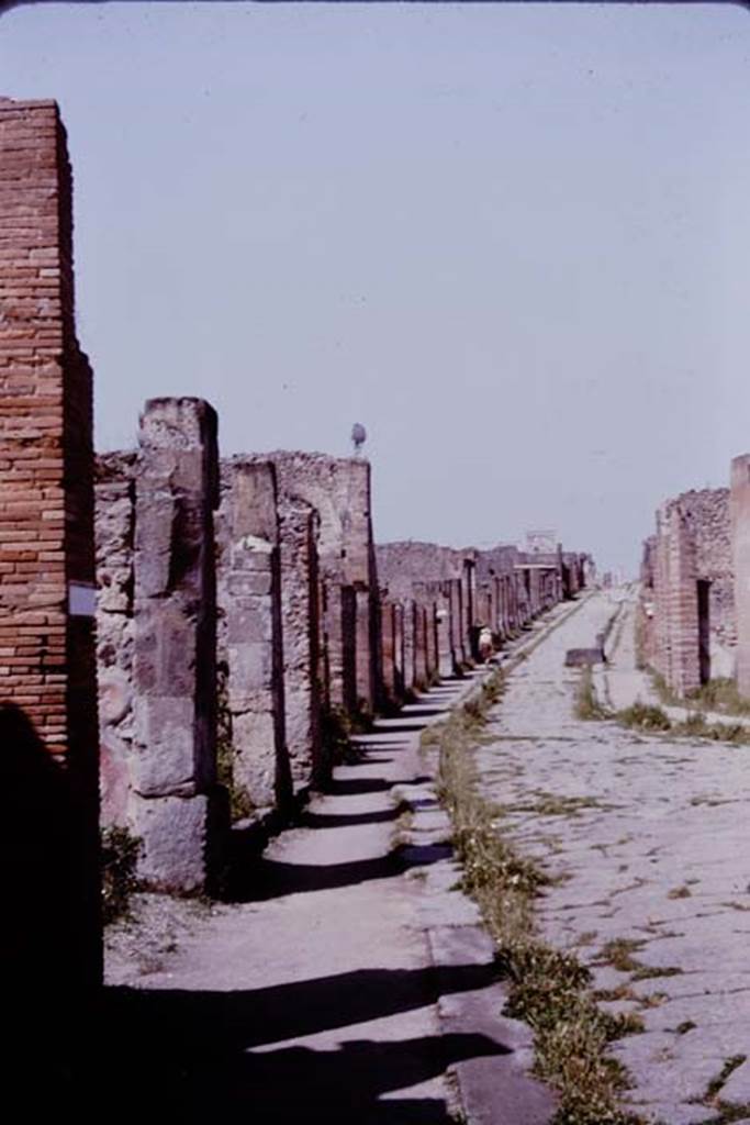 Fountain outside VII.14.13 and VII.14.14 on Via dell Abbondanza, Pompeii. 1964. Looking west towards Forum, from between VIII.4 and VII.1. Photo by Stanley A. Jashemski.
Source: The Wilhelmina and Stanley A. Jashemski archive in the University of Maryland Library, Special Collections (See collection page) and made available under the Creative Commons Attribution-Non Commercial License v.4. See Licence and use details.
J64f1080
