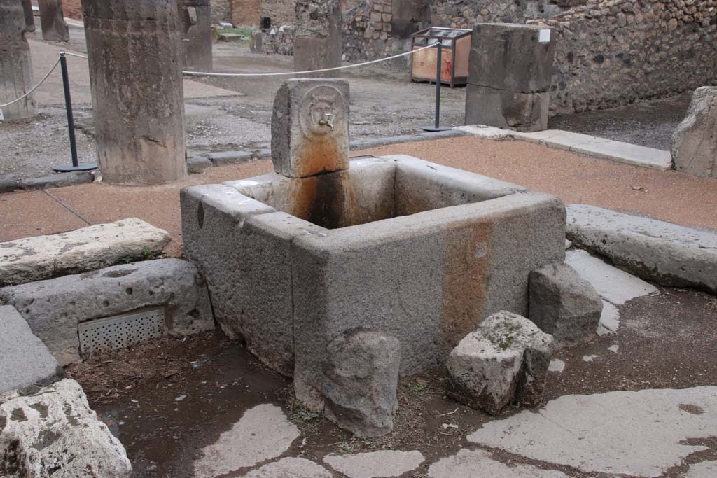 Outside VIII.2.11, Pompeii, in Via delle Scuole. October 2020. Looking north-east towards fountain. Photo courtesy of Klaus Heese.