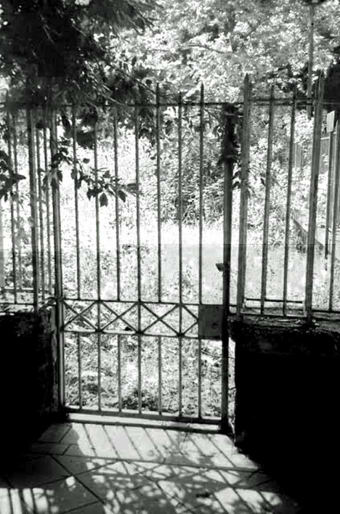 Old Nola entrance to Pompeii Scavi. June 2010. Gate. Photo courtesy of Rick Bauer.