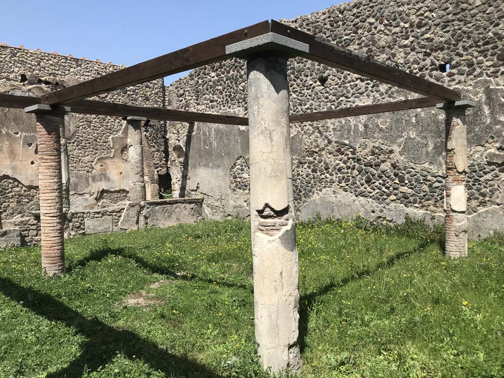 VII.1.47 Pompeii. April 2019. Looking north-east across site of shaded triclinium in peristyle 19. Photo courtesy of Rick Bauer.