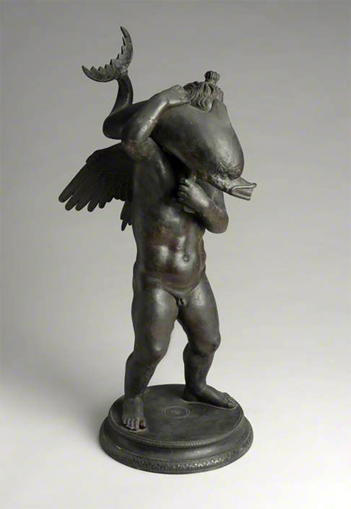 VI.8.22 Pompeii. Late 19th century copy of Cupid with Dolphin made by Sabatino de Angelis & Son.
Fonderia Artistica Sabatino de Angelis & Fils Napoli is recorded on the base. The foundry was active in Naples from 1840–1915.
'Cupid with Dolphin' was cast by Sabatino de Angelis & Son, Naples, which obtained permission to manufacture casts from the collections of the Museo Archeologico Nazionale, Naples in 1888. 
The source is a two foot high bronze fountain figure from the House of the Large Fountain, excavated at Pompeii in 1880. It can be dated 1888–1898.
See https://www.artuk.org
The National Trust at Dorneywood House and Gardens, Buckinghamshire, UK has two bronze sculptures of cupids, signed SAB DE ANGELIS and FILS - NAPLES and dated 1907, one carrying a duck and one with a dolphin, on circular bases.
https://www.nationaltrustcollections.org.uk/object/1507643
