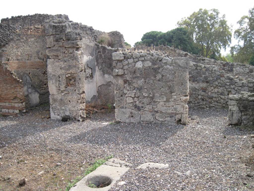 I.3.3 Pompeii. September 2010. Looking towards south wall of atrium. Photo courtesy of Drew Baker. According to Warscher, quoting Mau, from Bull. Inst. 1874, p.177-179, she wrote  Limpluvio  privo del suo rivestimento di pietraa destra dellatrio sono tre camere senza interesse  (translation: "The impluvium was devoid of its stone cladding  to the right of the atrium were three rooms without interest ..."
See Warscher, T, 1935: Codex Topographicus Pompejanus, Regio I, 3:  Rome, DAIR.  
