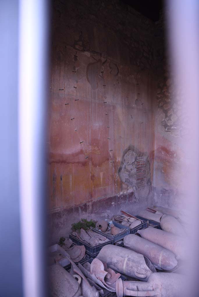 I.4.25 Pompeii. October 2019. Triclinium 53, looking towards north-east corner.
Foto Tobias Busen, ERC Grant 681269 DÉCOR
