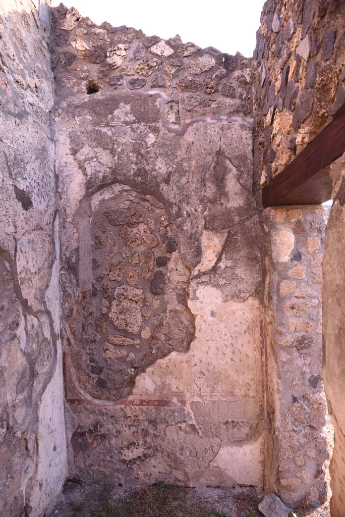 I.4.25 Pompeii. October 2019. Room 44, looking east in cubiculum,
Foto Tobias Busen, ERC Grant 681269 DCOR.
