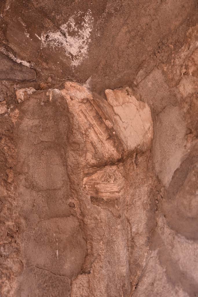 I.4.25 Pompeii. October 2019. Niche 45, detail from upper north end of west wall. 
Foto Tobias Busen, ERC Grant 681269 DÉCOR.
