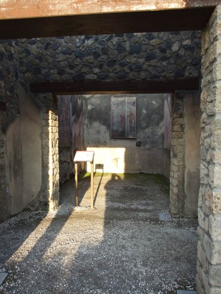 I.4.25 Pompeii. December 2007. 
Doorway to room 20, the cubiculum of Mars and Venus with antechamber at the front.
