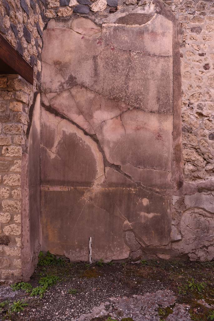 I.4.5 Pompeii. October 2019. Room 20, north wall in north-west corner of cubiculum .
Foto Tobias Busen, ERC Grant 681269 DÉCOR.

