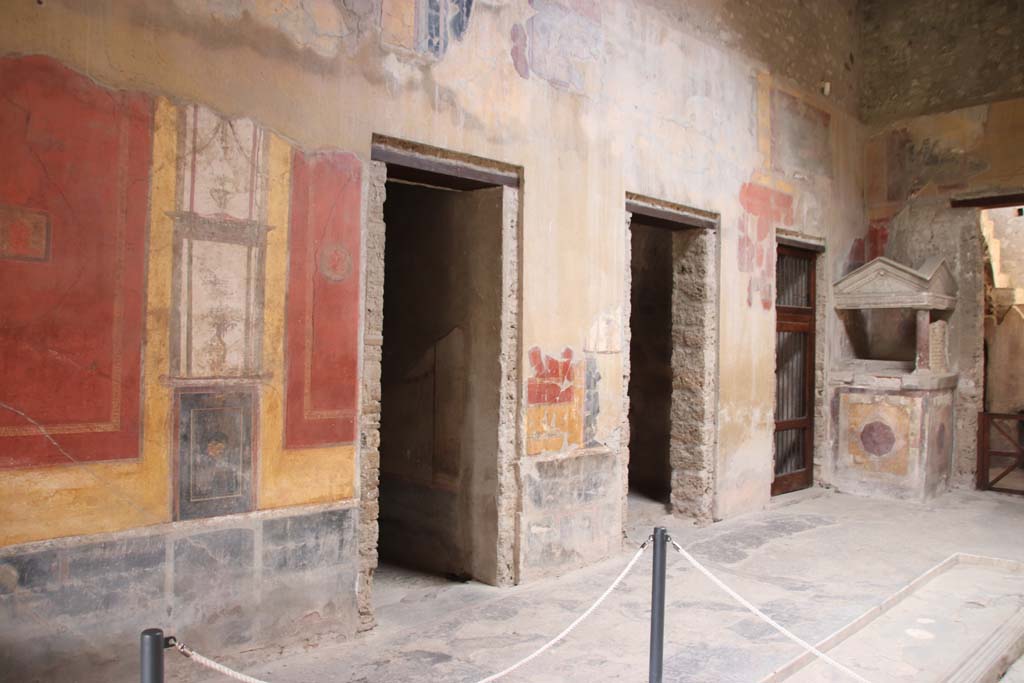 I.10.4 Pompeii. September 2021. Looking north along west side of atrium. Photo courtesy of Klaus Heese.