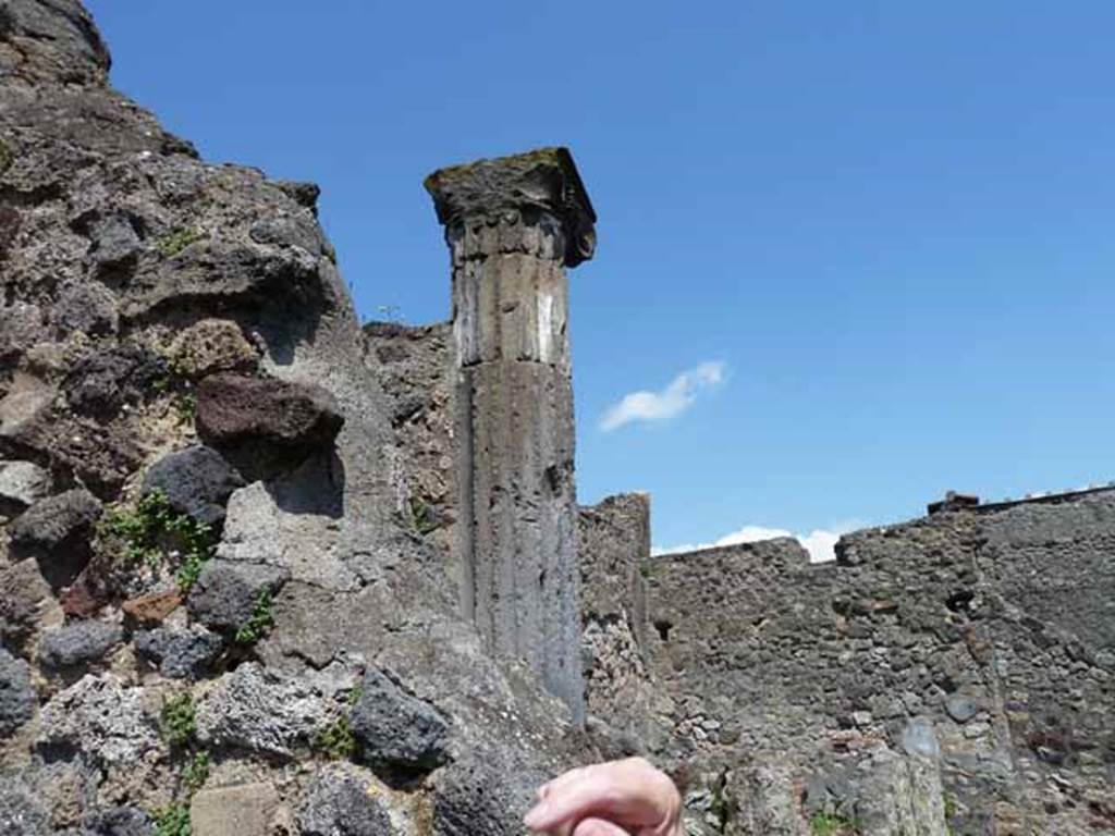 VI.1.13 Pompeii. May 2010. Looking east across rooms at rear, in VI.1.22