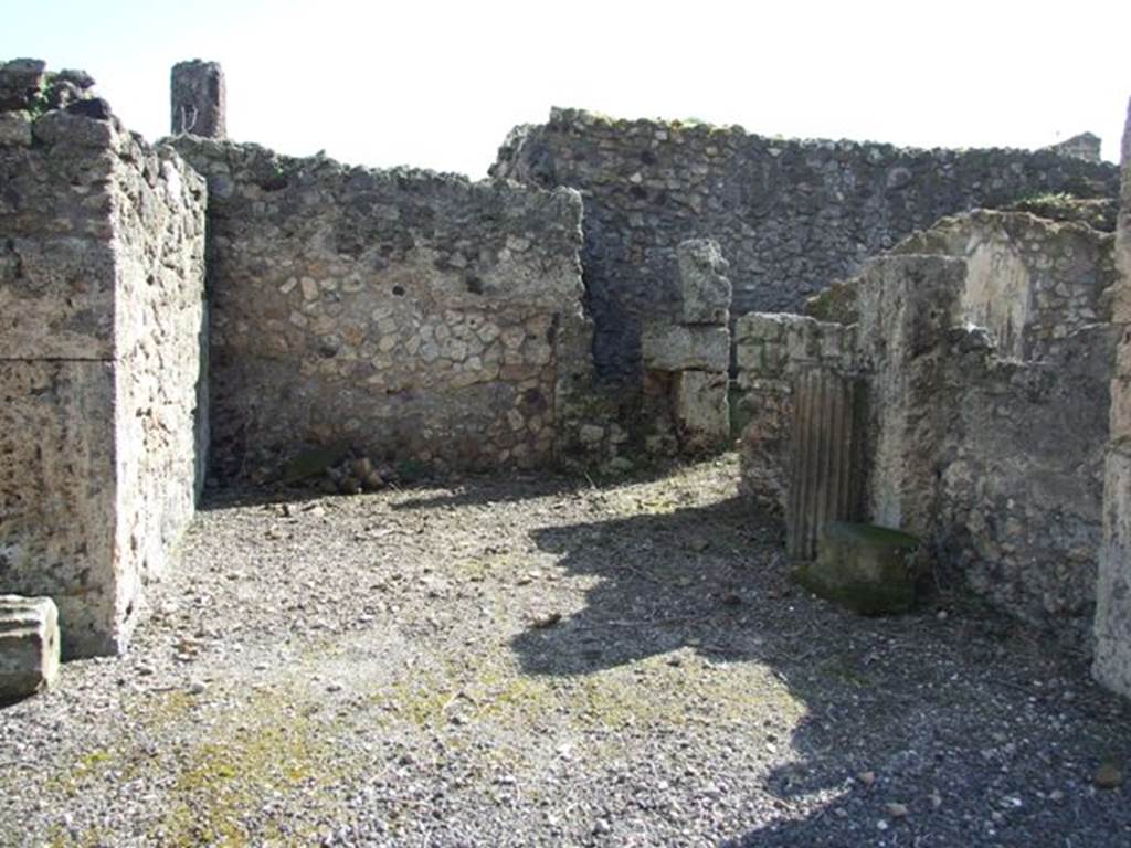 VI.8.22 Pompeii.  March 2009.  Room 3.  Ala, on the south side of atrium.