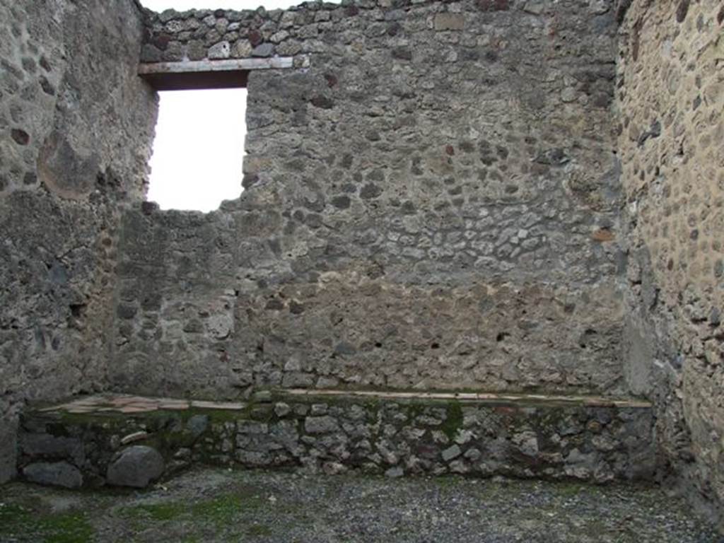 VI.13.14 Pompeii. December 2007. West wall with blocked doorway to VI.13.13 at its south end. 