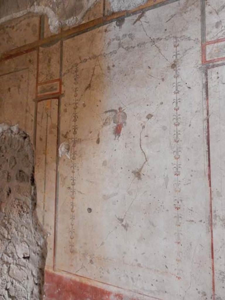 VI.15.1 Pompeii. May 2017. Central panel from west wall of bedroom.  Photo courtesy of Buzz Ferebee.
