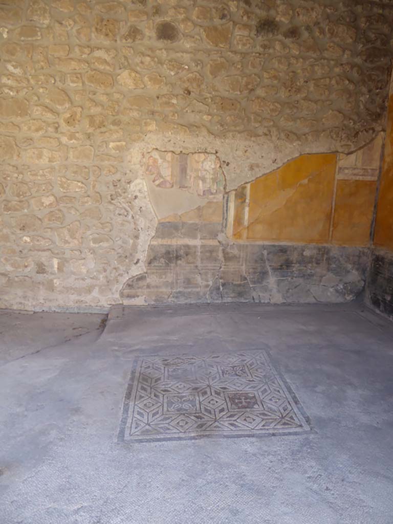 VI.16.7 Pompeii. September 2015. Tablinum E, looking towards west wall.
Foto Annette Haug, ERC Grant 681269 DÉCOR.
