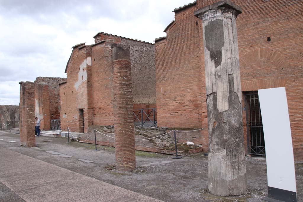 VII.8 Pompeii Forum. October 2020. Looking east along south side, with doorways at VIII.2.7/8/9/10. Photo courtesy of Klaus Heese.