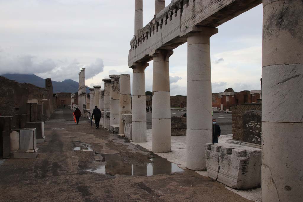 VII.8 Pompeii Forum. October 2020. Looking north from south-west corner. Photo courtesy of Klaus Heese.