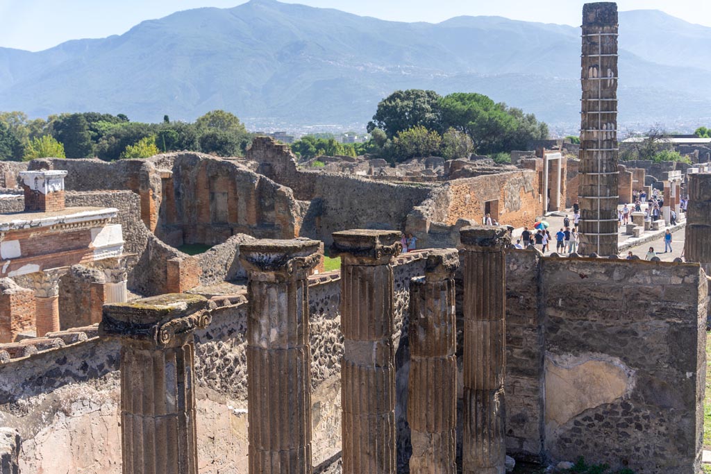 VII.8.1 Pompeii. October 2023. Looking south-east from top of Temple. Photo courtesy of Johannes Eber.