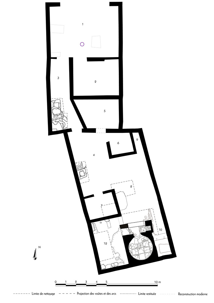 Fig. 48  Pompi, boulangerie VII 12, 11  Relev de lensemble de la boulangerie.
chelle : 1/100.
Relev / dessin : F. Fouriaux / S. Aho / S. Mencarelli  EFR.
