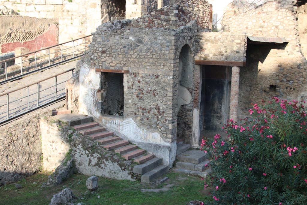 VIII.1.a Pompeii. October 2023. North end of portico and garden. Photo courtesy of Klaus Heese.