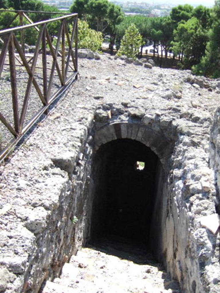 VIII.2.26 Pompeii. September 2005. Steps to lower level.