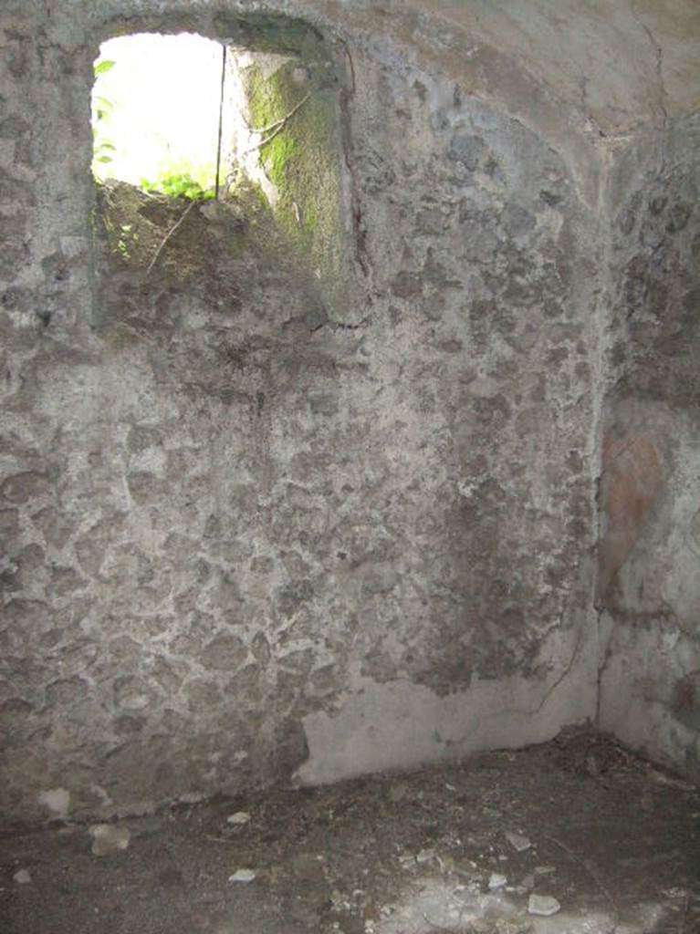 VIII.2.39 Pompeii. May 2006. Room 06, south wall with window.