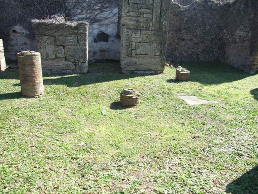 VIII.3.4 Pompeii.  March 2009. Room 9. Atrium.  Looking east across site of Impluvium.