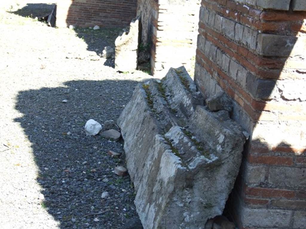 VIII.5.2 Pompeii.  March 2009.  East Portico, outside Room 17.  Stone lintels.