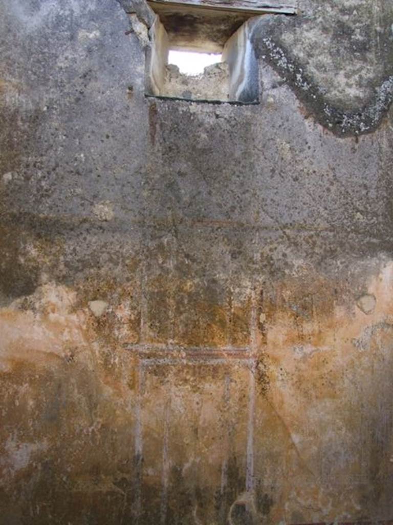 VIII.5.39 Pompeii. March 2009. Room 2, south wall with window overlooking Vicolo delle Pareti Rosse.